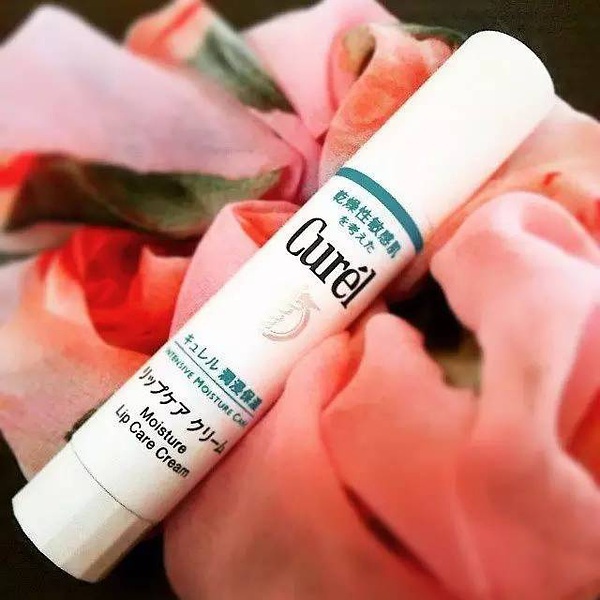 豆瓣日记:选这些治愈系唇膏才不会辜负冬日里你不停吃吃喝喝的嘴