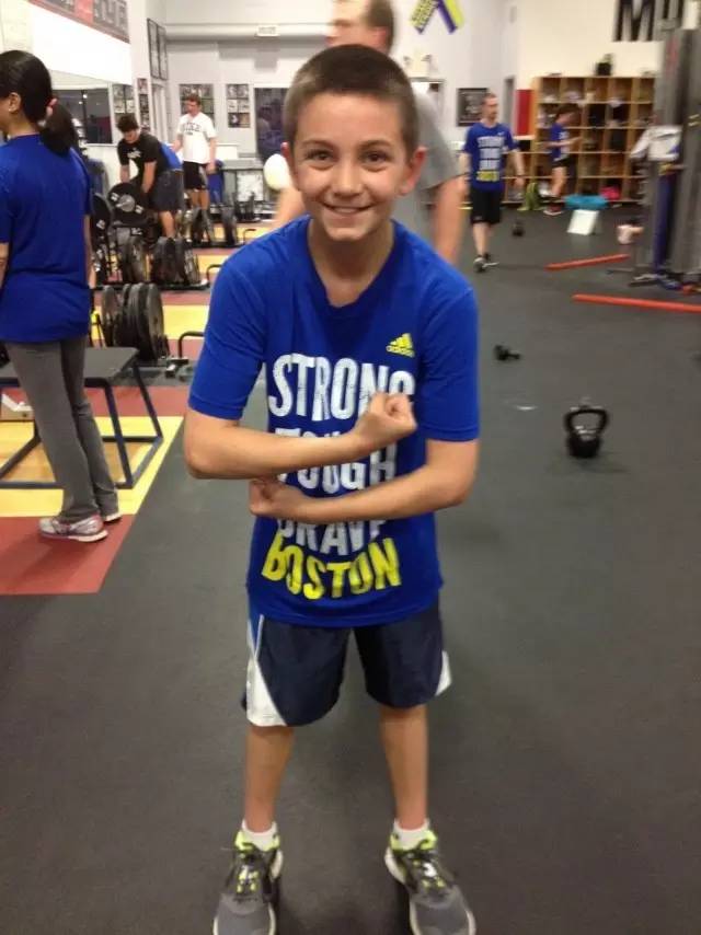 新年圣诞礼物送啥咧？精挑细选的50款运动单品清单送给你！