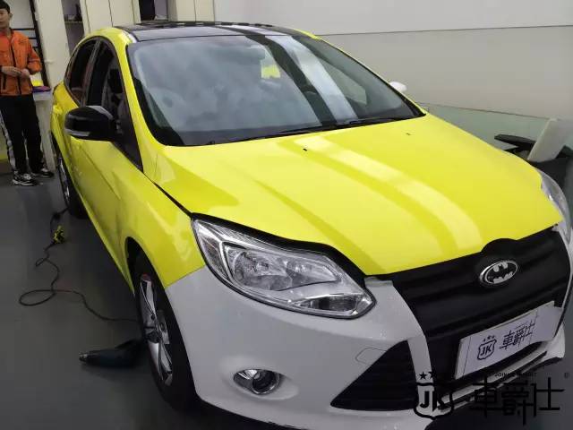 常州经典福克斯两厢改色膜,22款福克斯两厢st-line改色