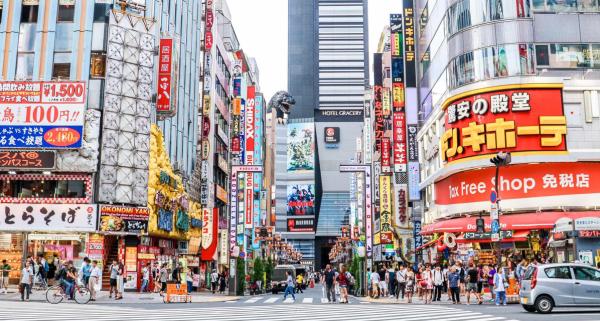 这么冷的天要不要牵我的手情头,这么冷的天还要拿手机