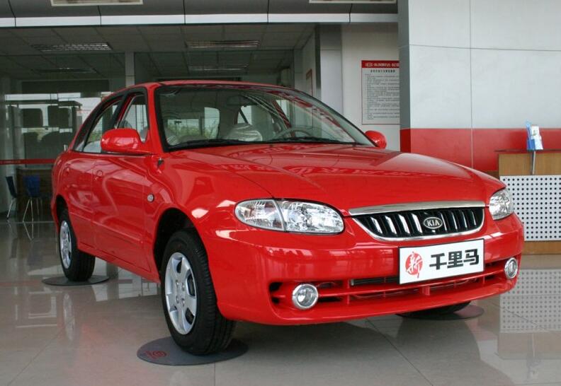 这车叫千里马！很多城市都用它做的士！可惜停产了