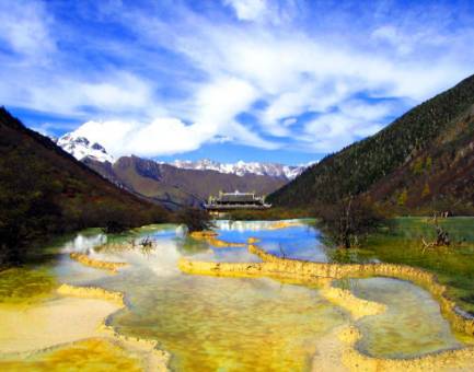 朋友圈现新网红“浮云牧场”四川藏区世界级资源正在起飞