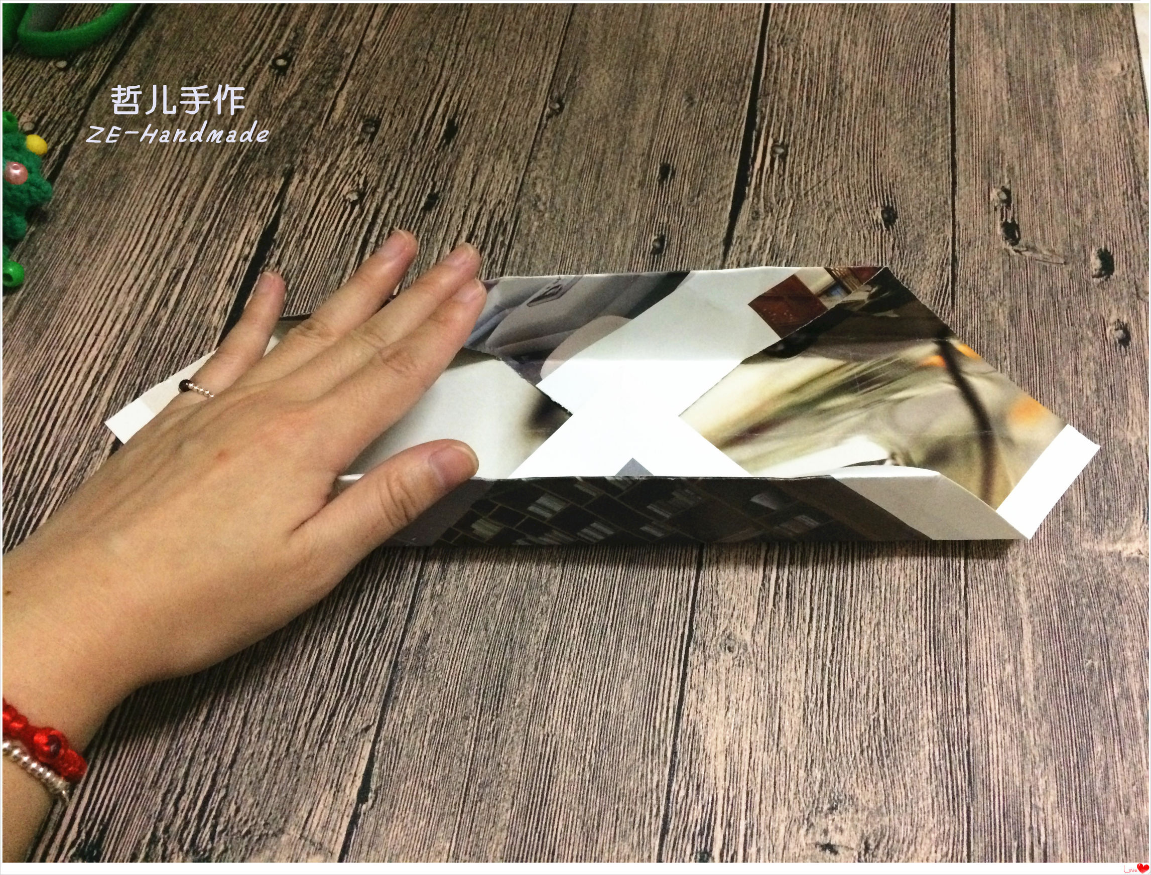 用瓶子折纸的牙签盒,折纸手工储物盒装饰品