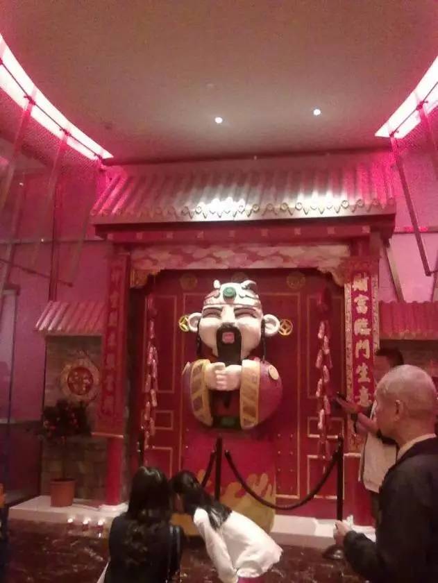 圣诞节的阿拉伯人,阿拉伯过圣诞节长什么样子