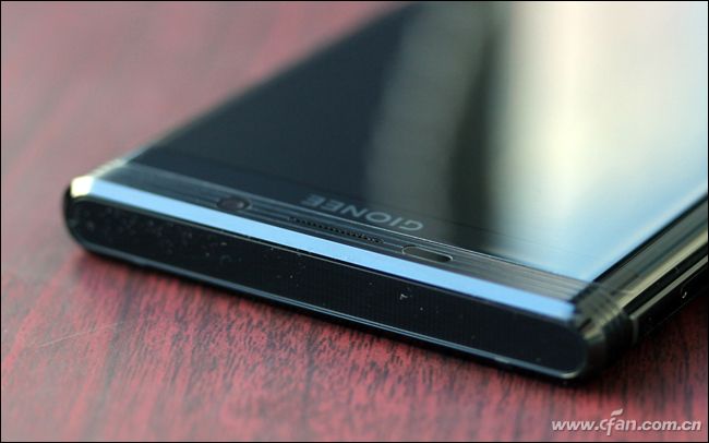 金立6999元,499元的金立手机2012年