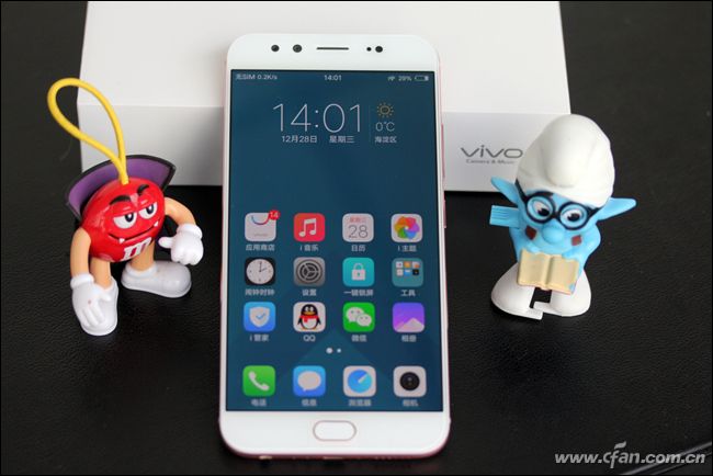 vivox9前后2000万柔光双摄,vivox9plus拍照评测视频