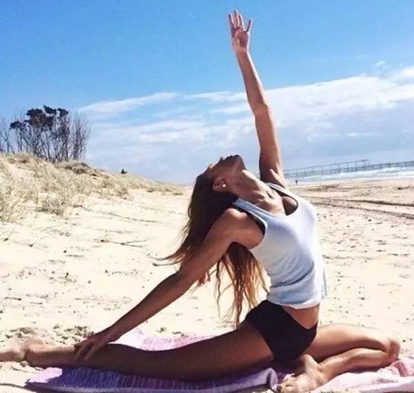 暖宫助孕瑜伽动作,暖宫瑜伽备孕宫寒手脚冰冷必练