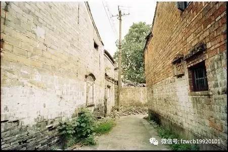 时过境迁,时过境迁物是人非曲终人散