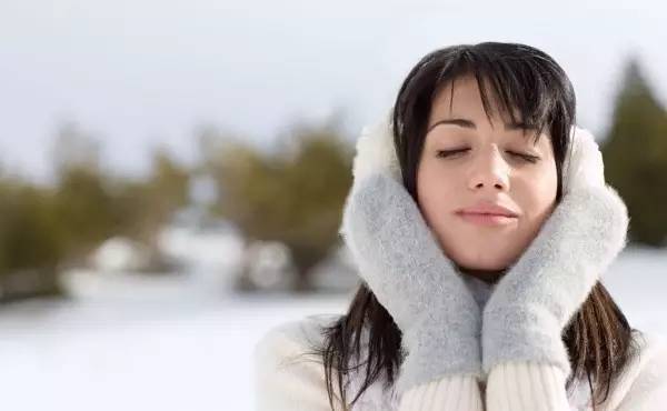 暖宫助孕瑜伽动作,暖宫瑜伽备孕宫寒手脚冰冷必练