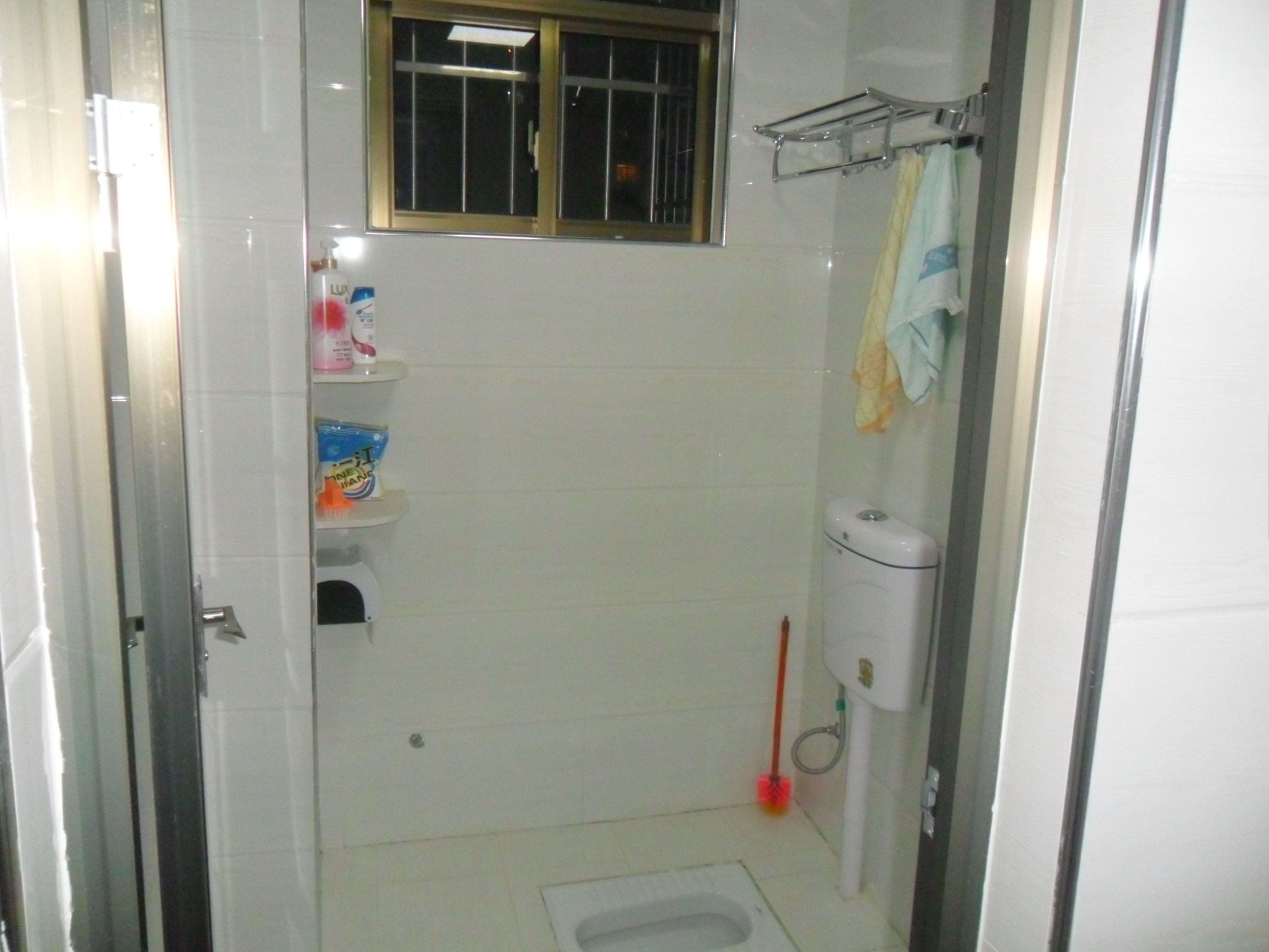 装修房子没有预留洗拖把池怎么办,老公房装修要换掉铸铁污水管吗