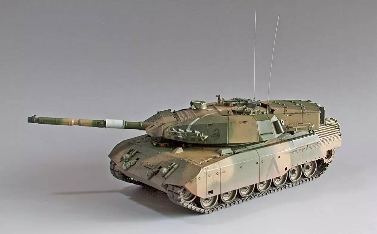 装甲无用论,装甲无用论导弹万用论