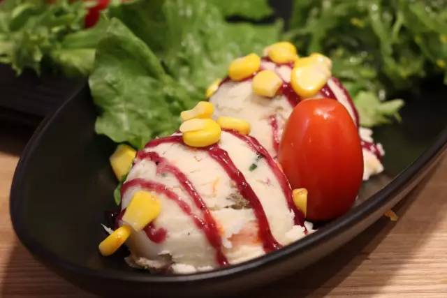 寿司店的寿喜锅,新店开业好火爆