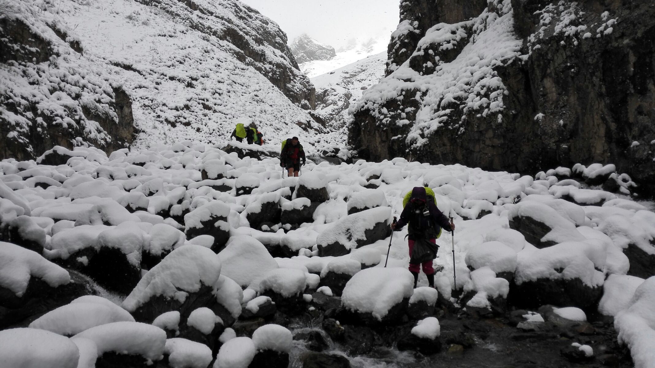 狼塔徒步a线详细攻略,狼塔徒步路线