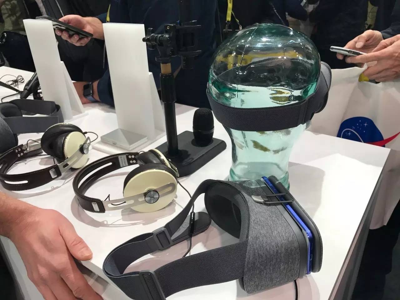 ces第二天多少分,ces2022回放