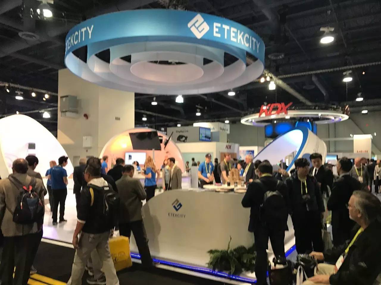 ces第二天多少分,ces2022回放