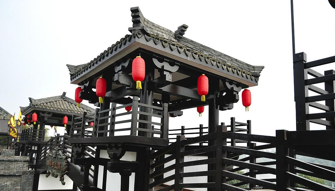 小镇投资什么赚钱,小镇适合什么投资