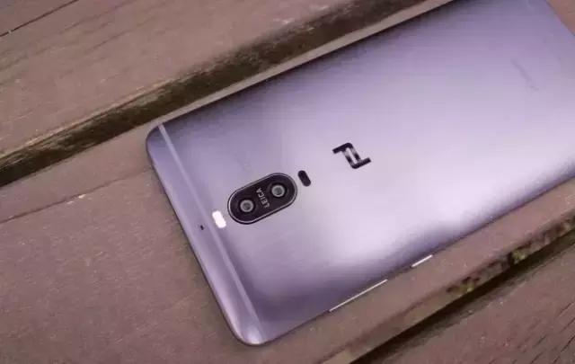 华为mate9保时捷支持内存卡吗,华为mate9保时捷版支持鸿蒙吗