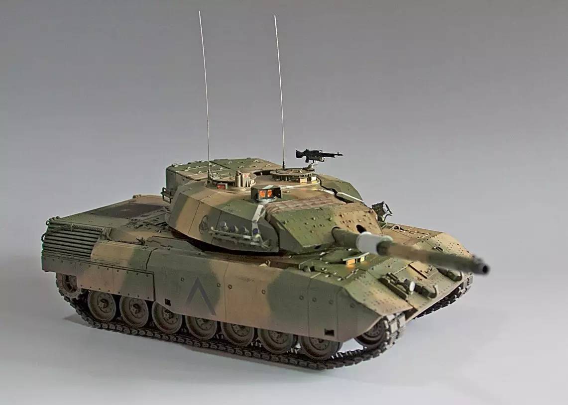 装甲无用论,装甲无用论导弹万用论