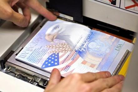 美国签证加急一定要找机构吗,美国签证加急需要什么