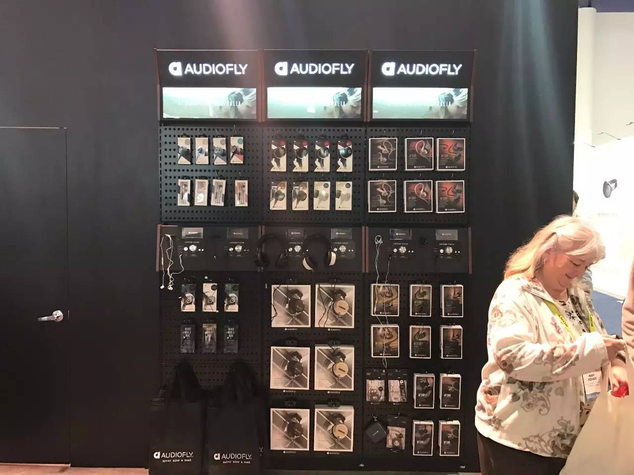 ces第二天多少分,ces2022回放