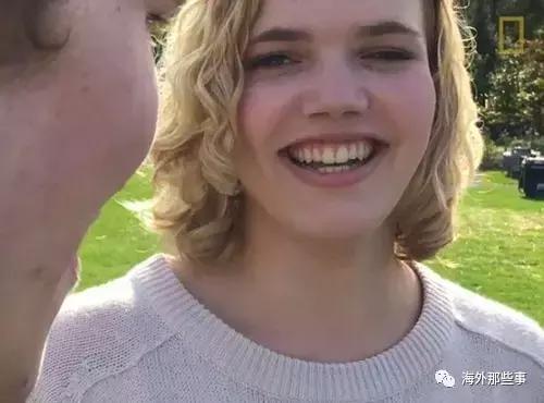 她允许摄影师跟拍变性全过程获得全家支持