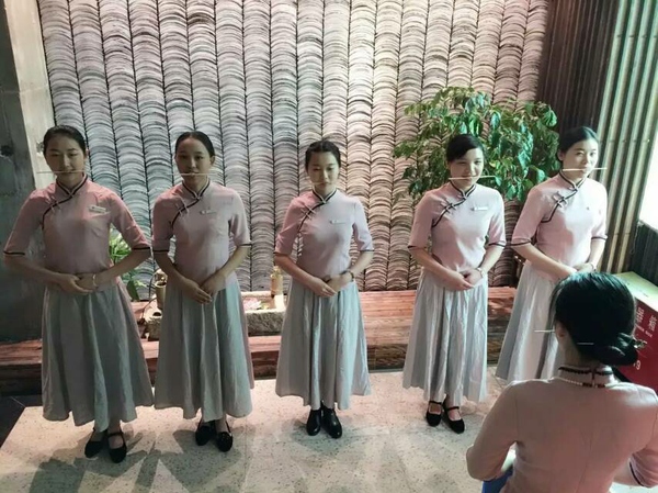 一名茶艺师,茶艺师都需要做哪些