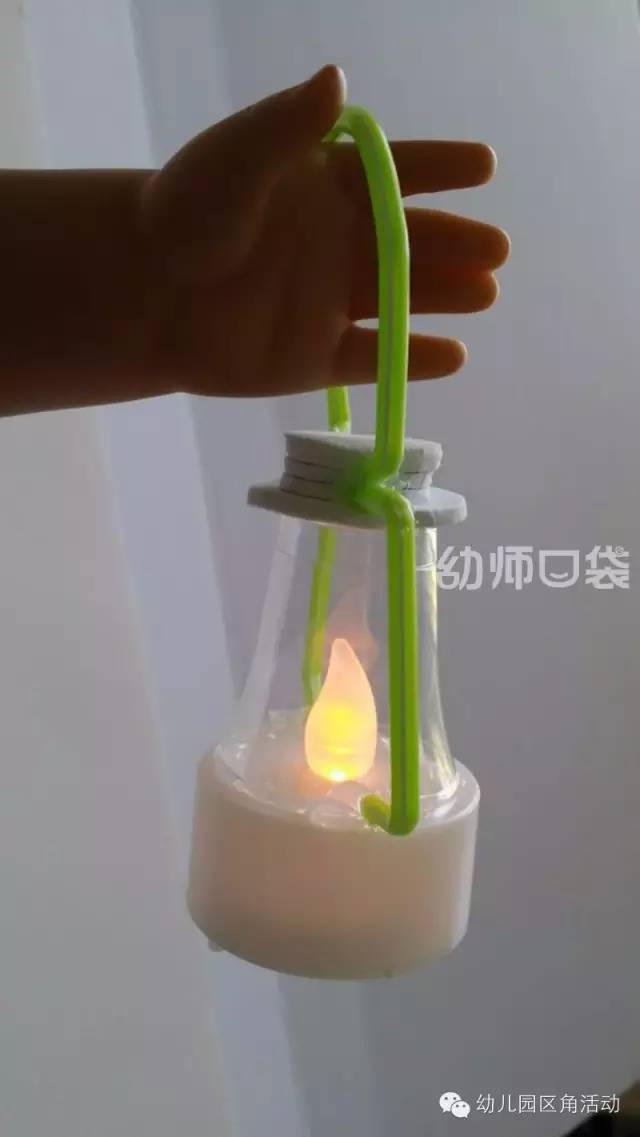 幼儿园新年灯笼布置场景,幼儿园环境布置创意挂饰