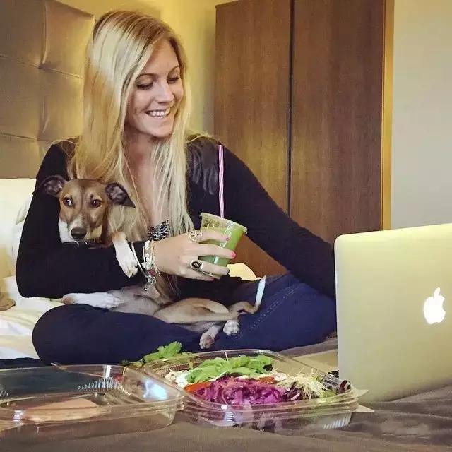 网红瑜伽教程,最新瑜伽教程视频网红