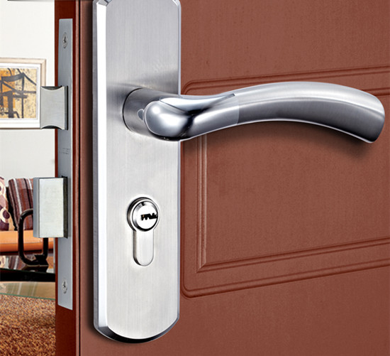 防盗门锁坏了怎么打磨,防盗门锁把坏了怎么修