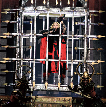 麦当娜亚洲巡演：流行天后叛逆无止境