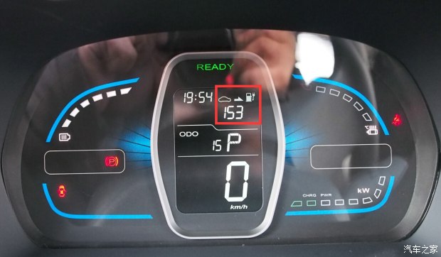 荣威e550纯电续航,荣威e50优缺点