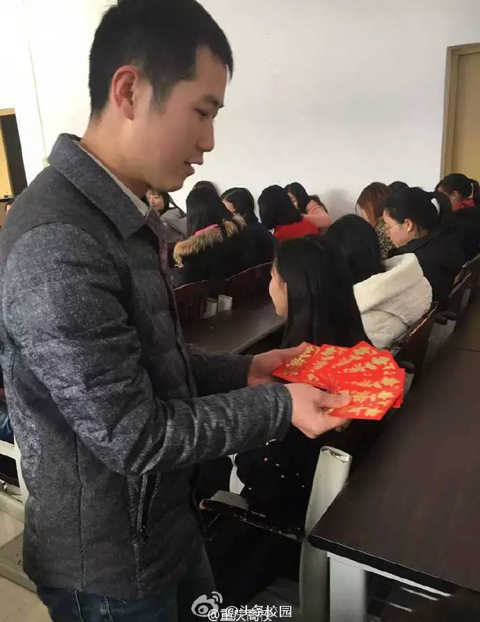 不堪救助站劝说，乞丐换上西装变身！