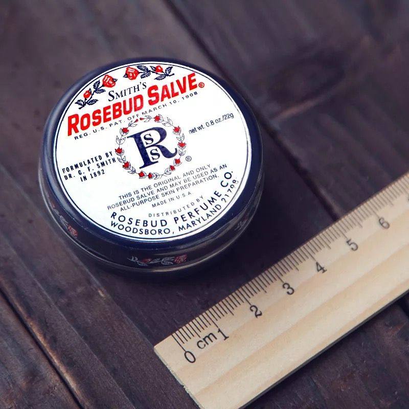 好用的唇膏去死皮润唇,可爱保湿滋润唇膏