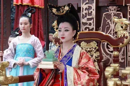 回顾中国历史解密1972,2016年以来重大泄密事件