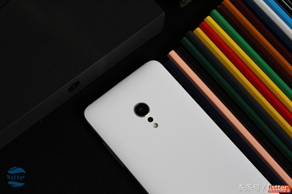 为信仰充值究竟值不值？看镜面不锈钢版锤子M1L测评