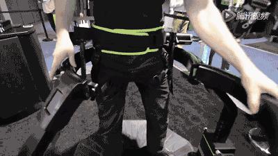 跑步机上玩vr,vr跑步机可以玩csgo吗