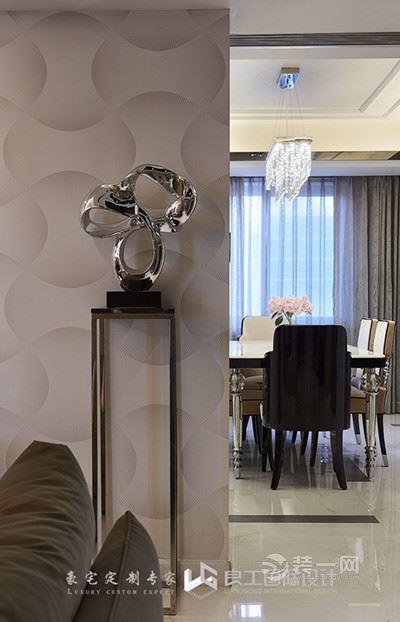 乍一看黑乎乎一片类似何以笙的家杭州江南文苑大户型装修