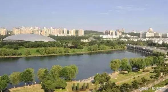 南京房价跌得最多的是哪个小区,南京目前最新房价的平均价