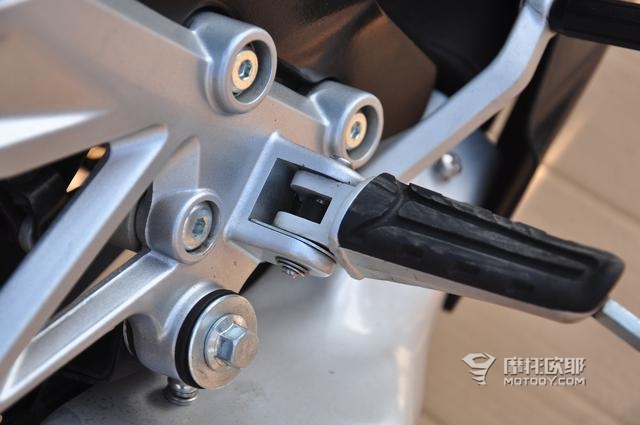 涓囬噷涔嬭濮嬩簬鍘熺偣,2022娆惧畻鐢宠禌绉戦緳rx1s250