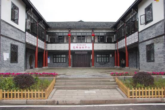 脱贫攻坚让村子大变样,脱贫攻坚农村旧貌展新颜