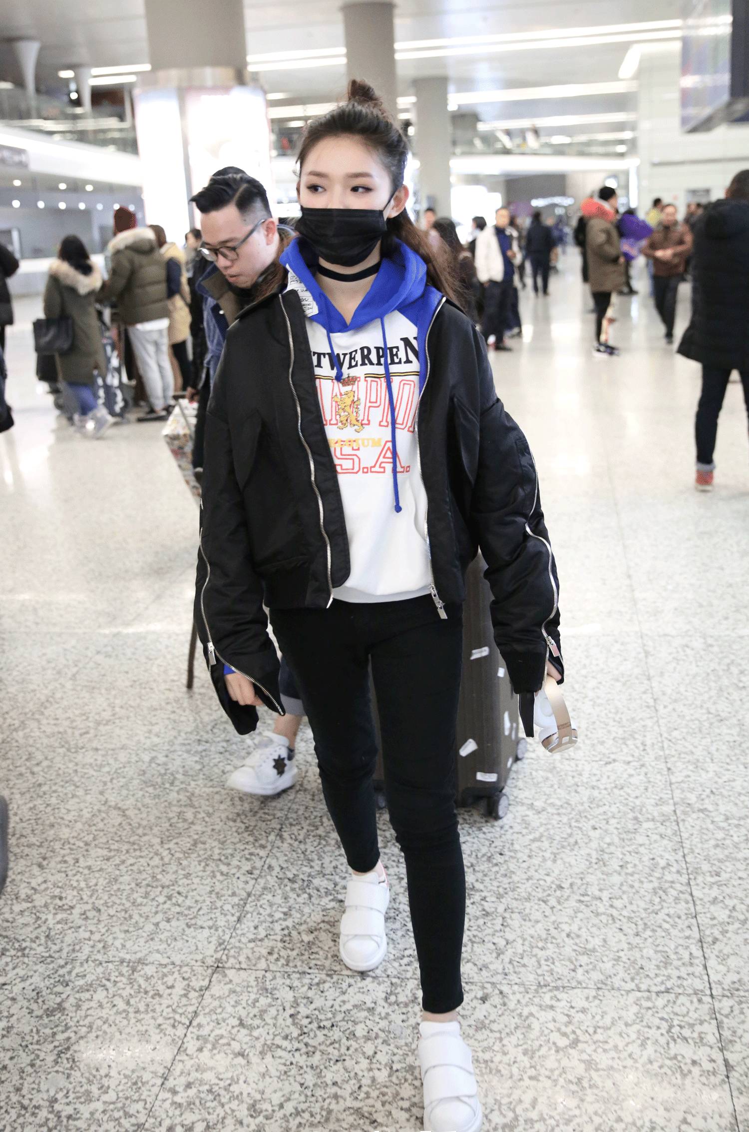 女明星机场look,盘点当红女明星们的机场照片