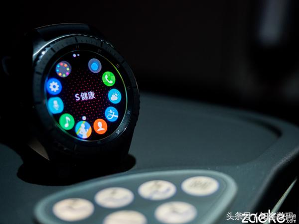 top gear第22季完美巨蛙 (三星智能手表gears3现在还可以吗)