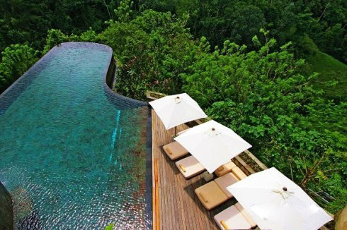 巴厘岛旅游游泳,空中游泳的真实感受