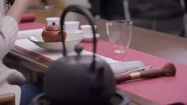 铁壶开壶养壶视频,铁壶如何开壶才不生锈