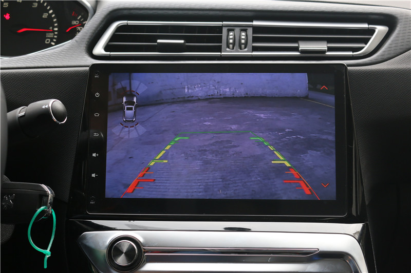 标致308改畅影10.2寸横屏机，2017就这么任性