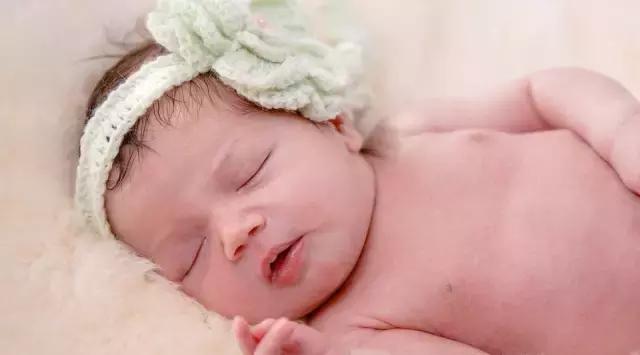 宝宝得了口水疹怎么治疗,宝宝得口水疹怎么治