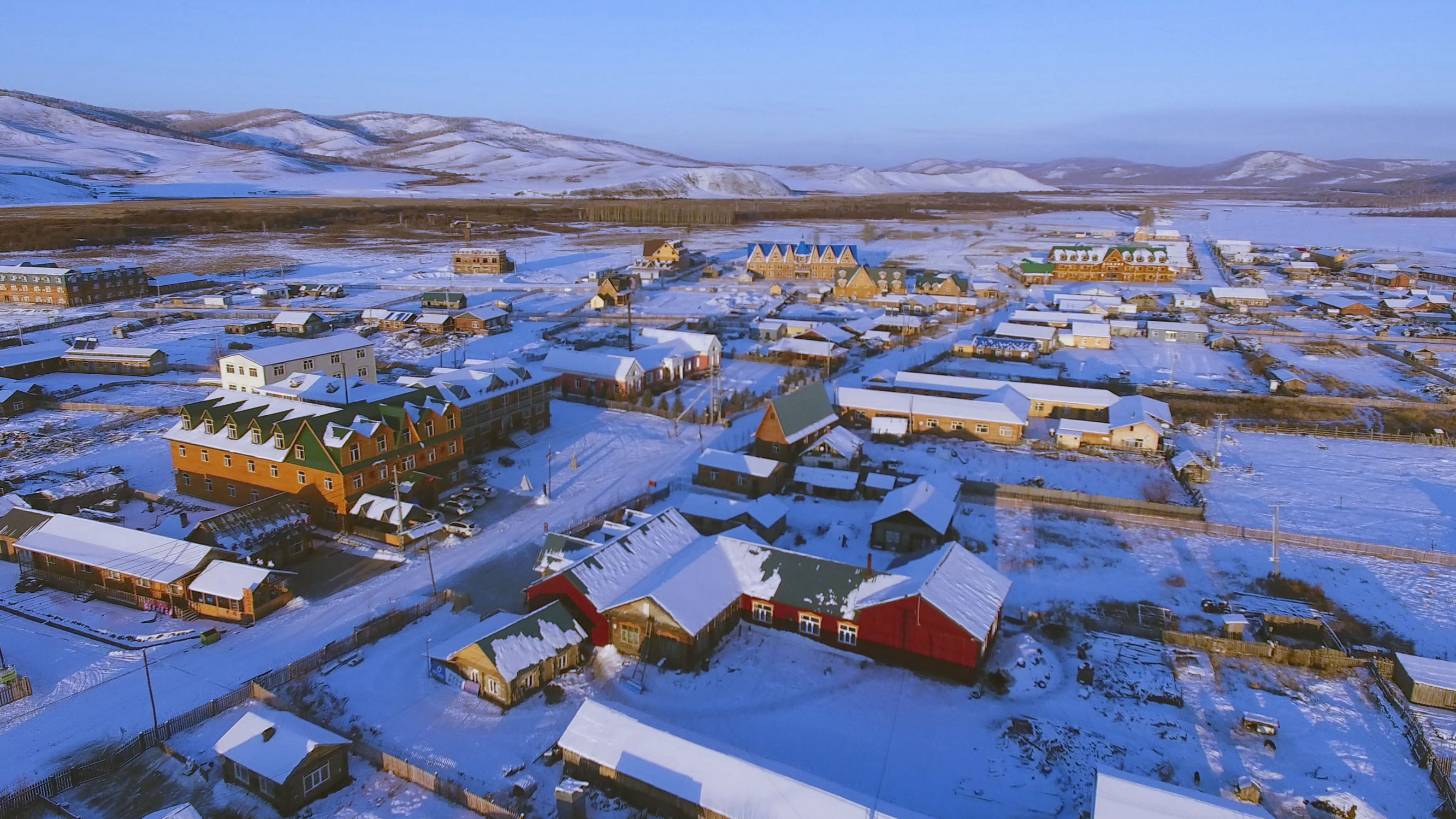 搭眼一看欧洲人一开口居然东北话嘎嘎冷！呵呵，它叫恩和！