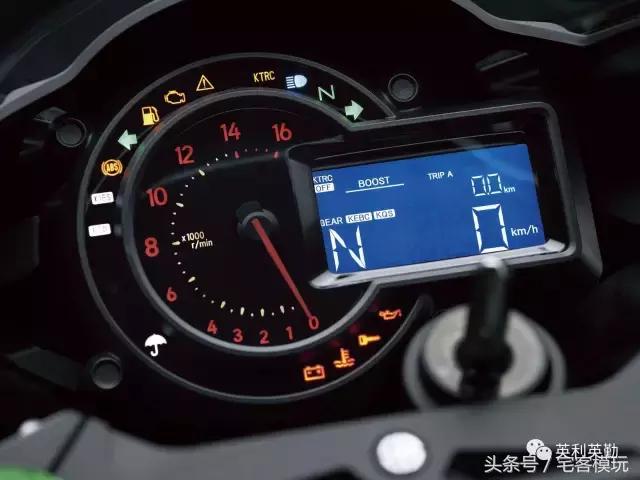 川崎kawasaki摩托车拼装,田宫川崎h2模型拼装过程