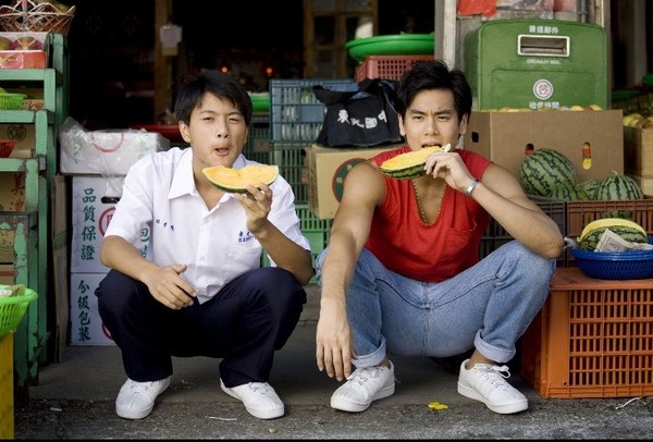 刘德华最新同款鞋子,刘德华同款adidas球鞋