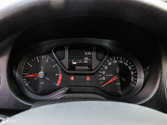 爱丽舍新款和老款对比,10款爱丽舍对比全新爱丽舍